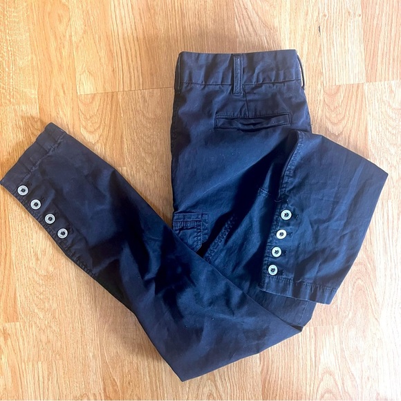 Gap Women's | black cargo cigarette pants, puddle jumper length 27a, like new - Picture 1 of 11